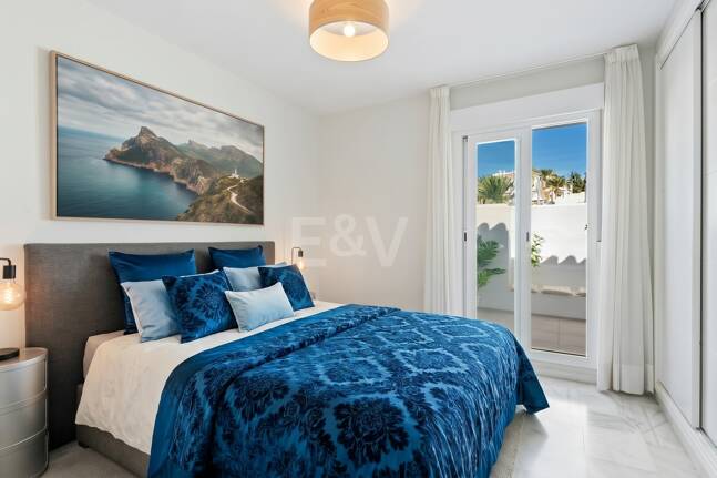 Duplex Penthouse w pierwszej lokalizacji w Nueva Andalucía