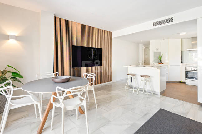 Duplex Penthouse w pierwszej lokalizacji w Nueva Andalucía