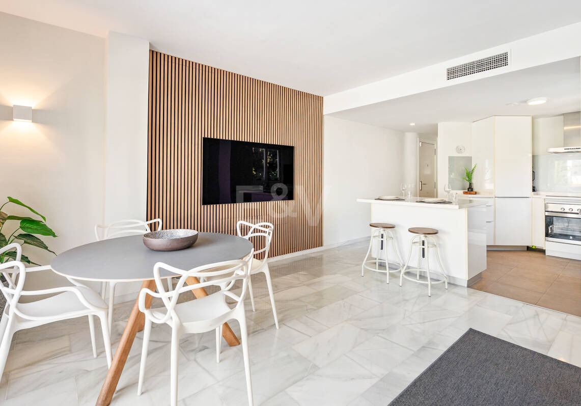 Duplex Penthouse w pierwszej lokalizacji w Nueva Andalucía