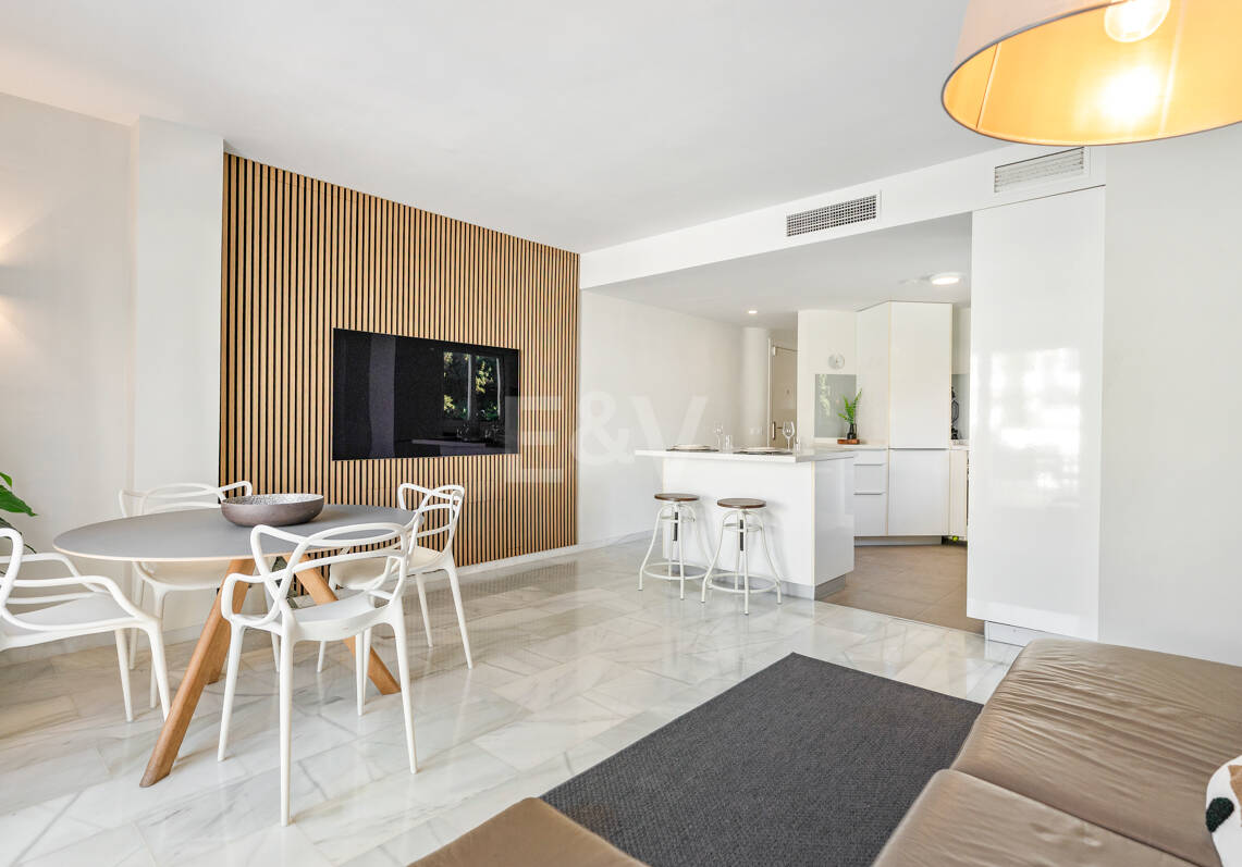 Duplex Penthouse w pierwszej lokalizacji w Nueva Andalucía
