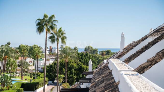 Duplex Penthouse w pierwszej lokalizacji w Nueva Andalucía