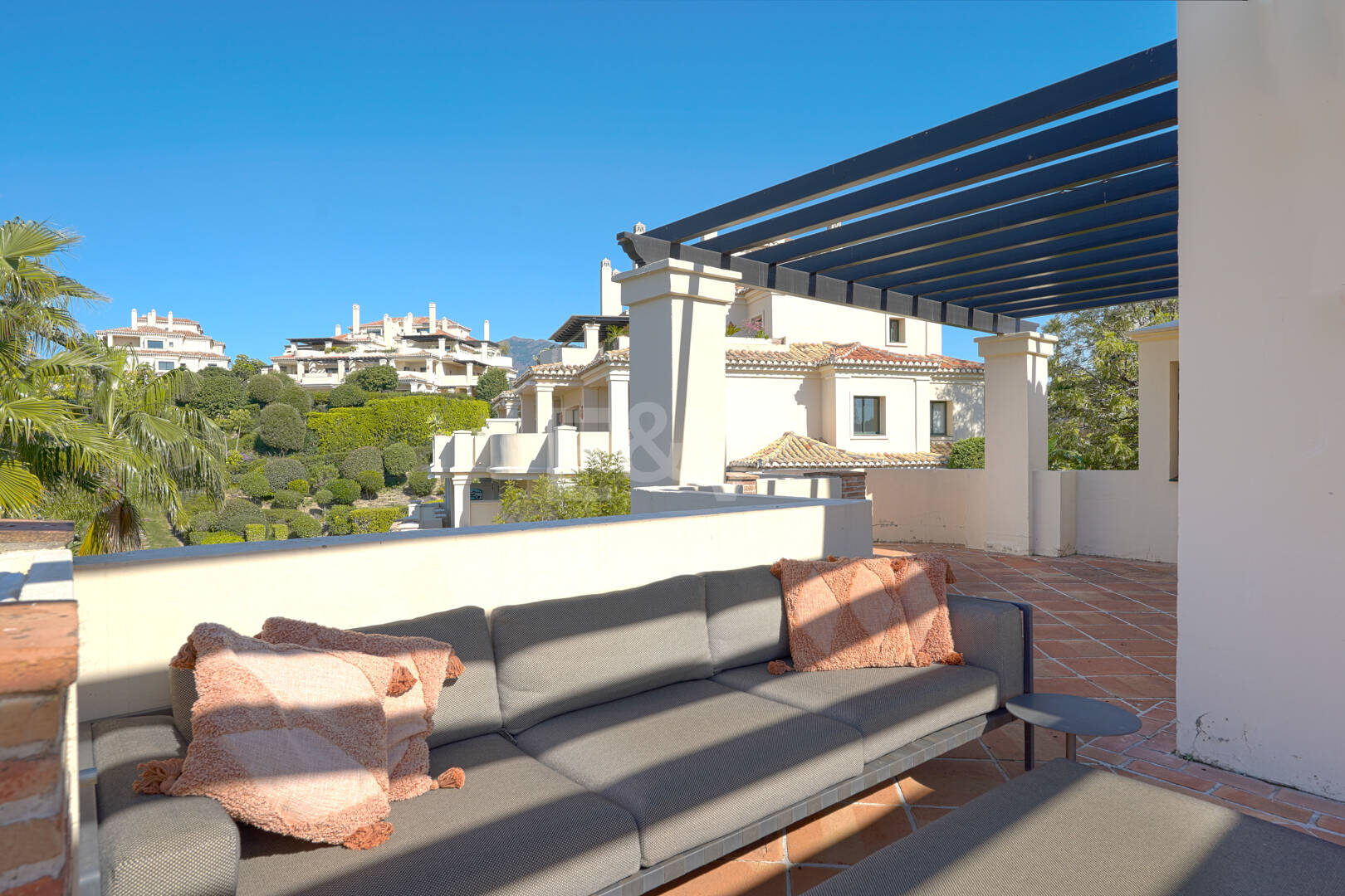 Appartement Terrasse à vendre en Los Arqueros, Benahavis