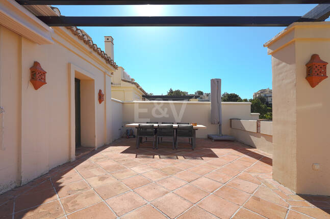 Appartement Terrasse à vendre en Los Arqueros, Benahavis