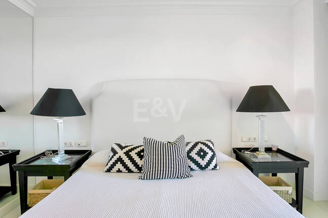 Elegantes Apartment mit 4 Schlafzimmern am Strand und Meerblick in Playa Esmeralda