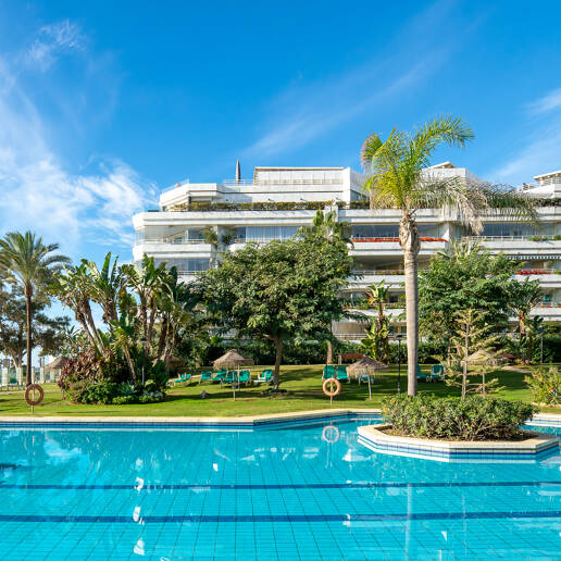 Elegantes Apartment mit 4 Schlafzimmern am Strand und Meerblick in Playa Esmeralda