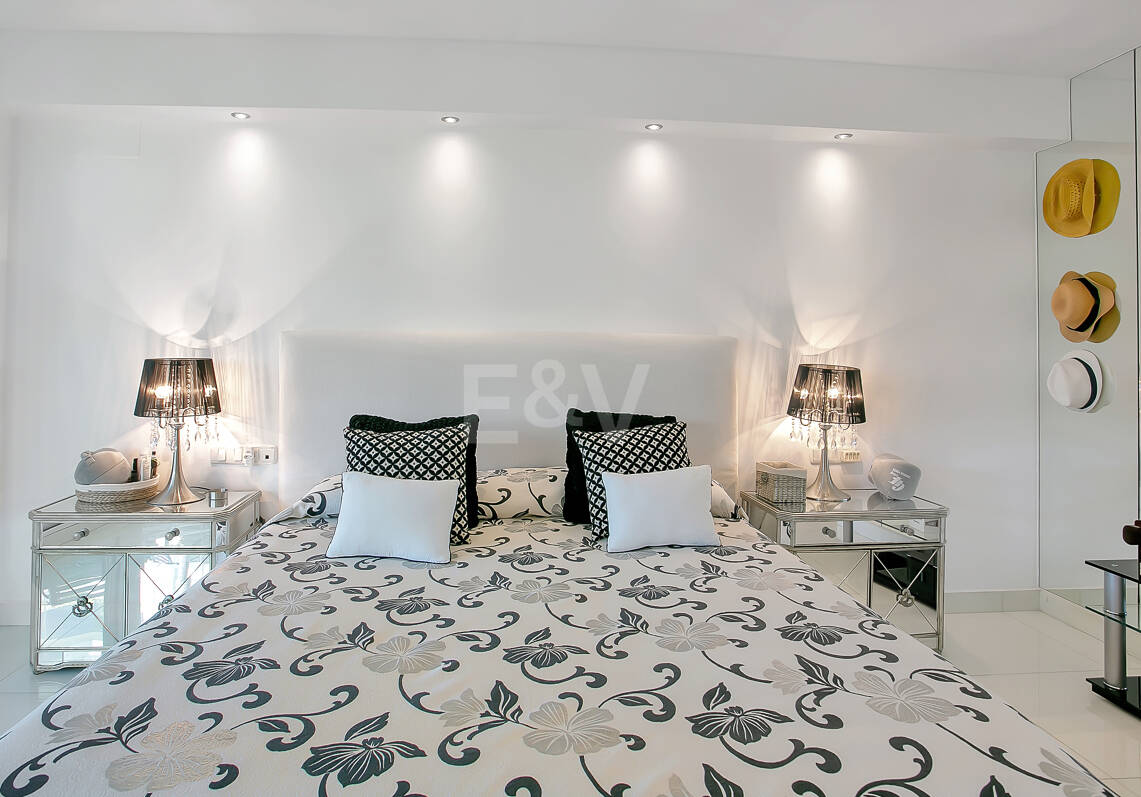Elegantes Apartment mit 4 Schlafzimmern am Strand und Meerblick in Playa Esmeralda