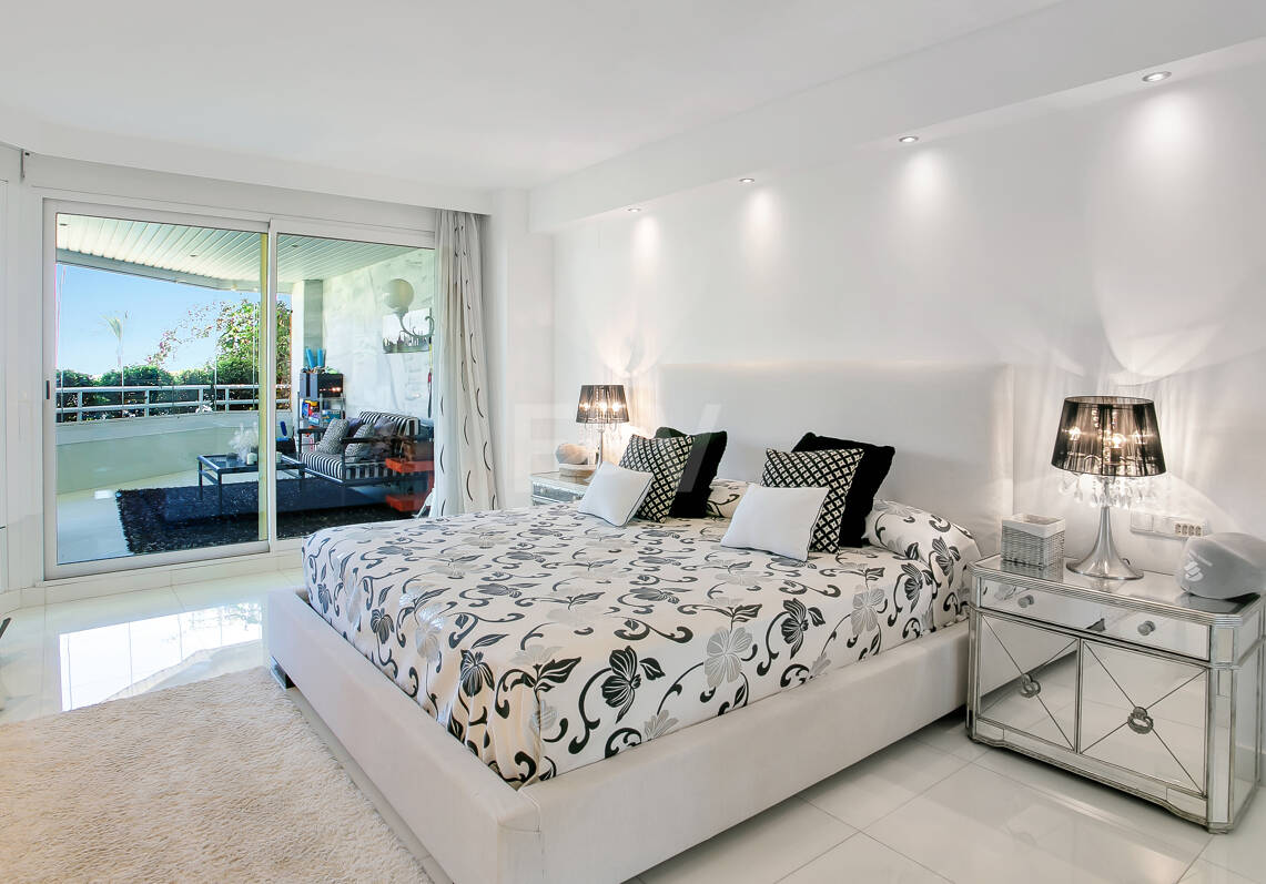 Elegantes Apartment mit 4 Schlafzimmern am Strand und Meerblick in Playa Esmeralda