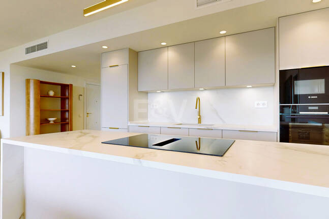 Apartament na sprzedaż w Rio Real, Marbella Wschodnia