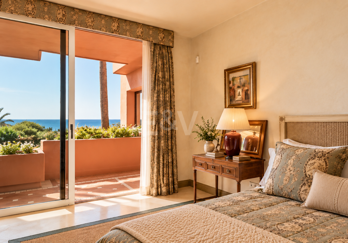 Elegante Maisonette-Wohnung in erster Strandlinie mit direktem Strandzugang und wunderschönem Meerblick