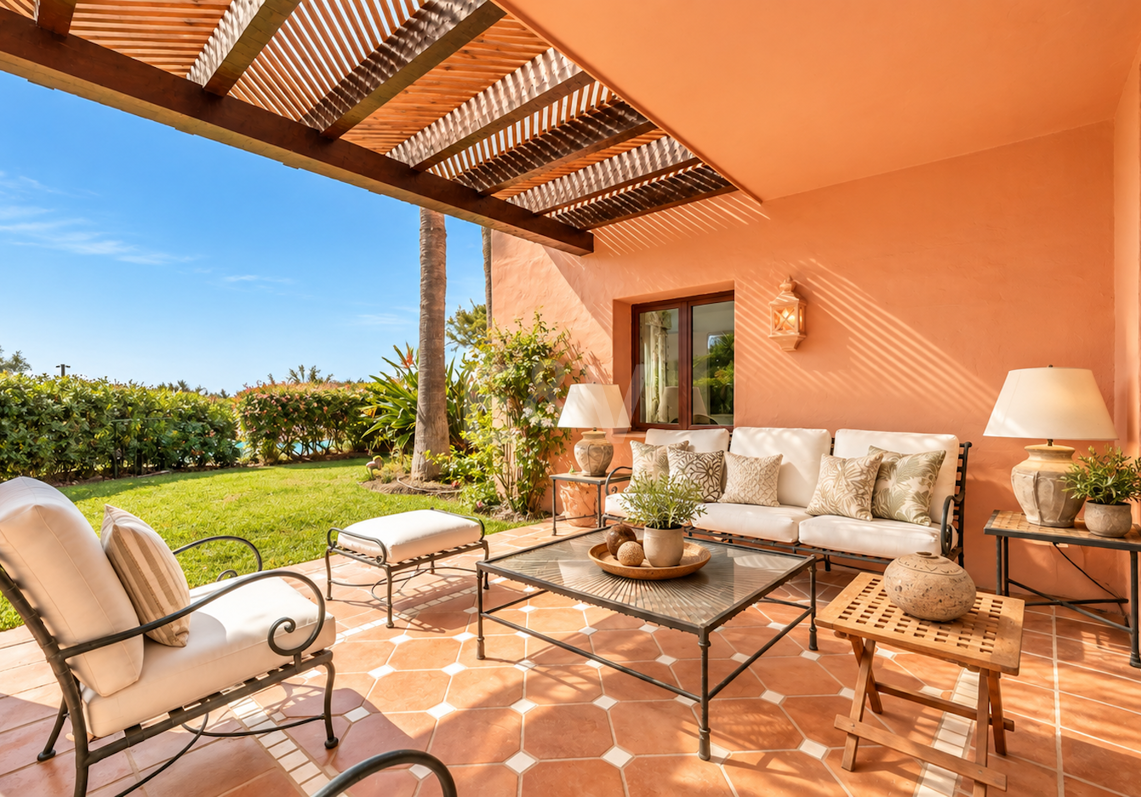 Elegante Maisonette-Wohnung in erster Strandlinie mit direktem Strandzugang und wunderschönem Meerblick