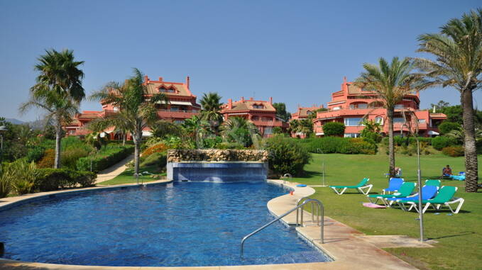 Appartement en bord de mer à Elviria, Marbella
