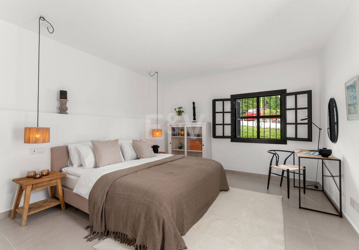 Skandy-Stil-Apartment mit Touristenlizenz und Meerblick von der Dachterrasse in Aldea Blanca, Nueva Andalucía
