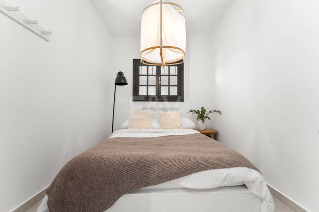 Skandy-Stil-Apartment mit Touristenlizenz und Meerblick von der Dachterrasse in Aldea Blanca, Nueva Andalucía