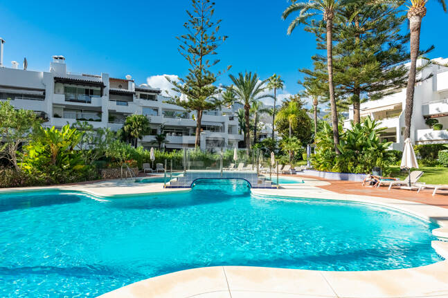 Appartement rez de chaussée à vendre en Marbella Golden Mile, Marbella (Toutes les zones)