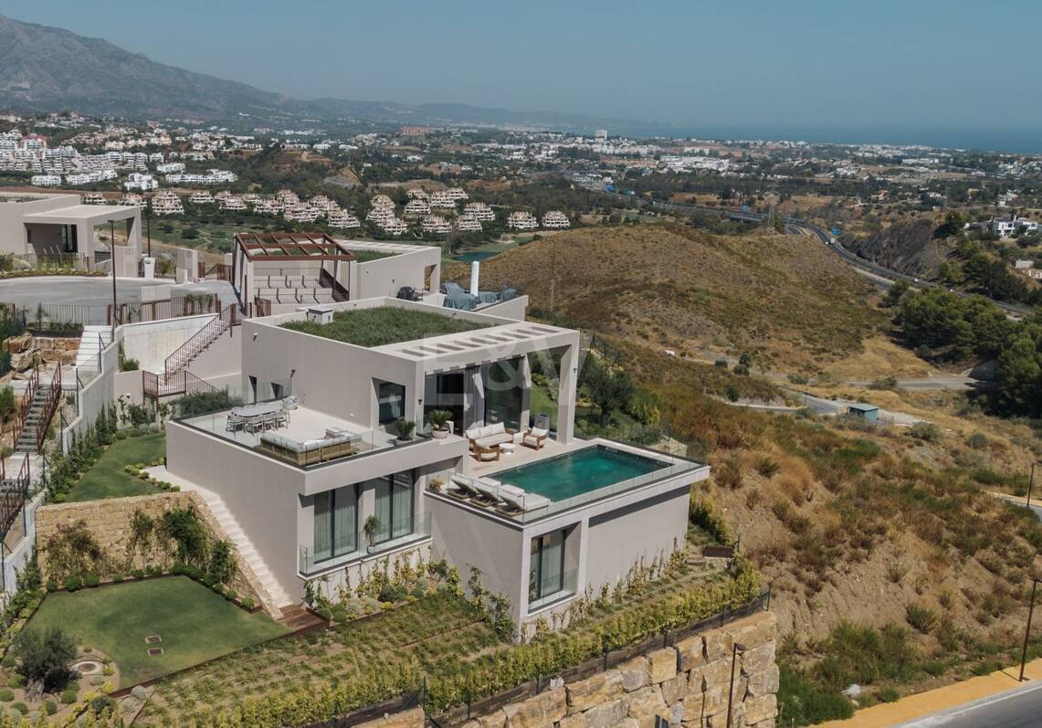 Newly Built Modern Villa with Panoramic Sea Views in La Alqueria