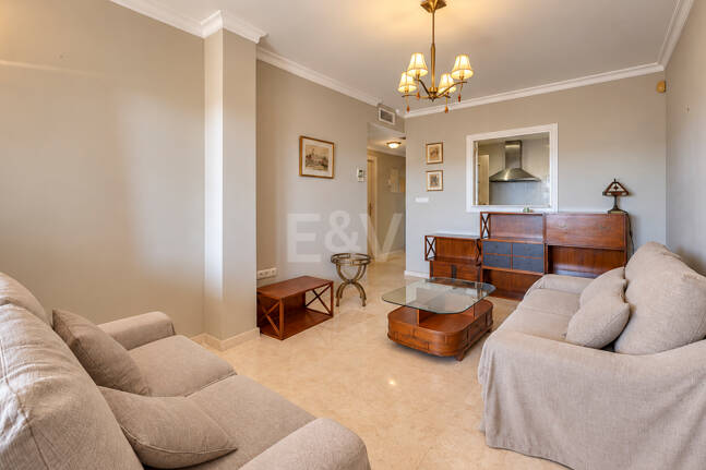 Apartment with sea views in Elviria-Marbella