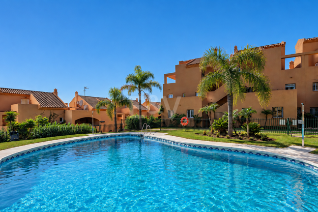 Apartment with sea views in Elviria-Marbella