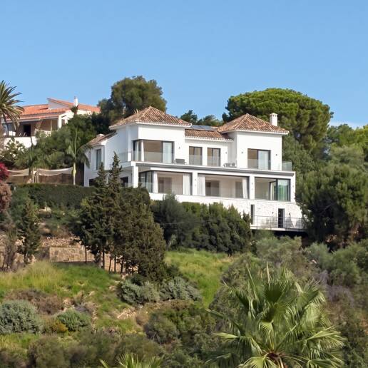Luksusowa 7-sypialna willa z panoramicznymi widokiem na morze w Elvirii, Marbella