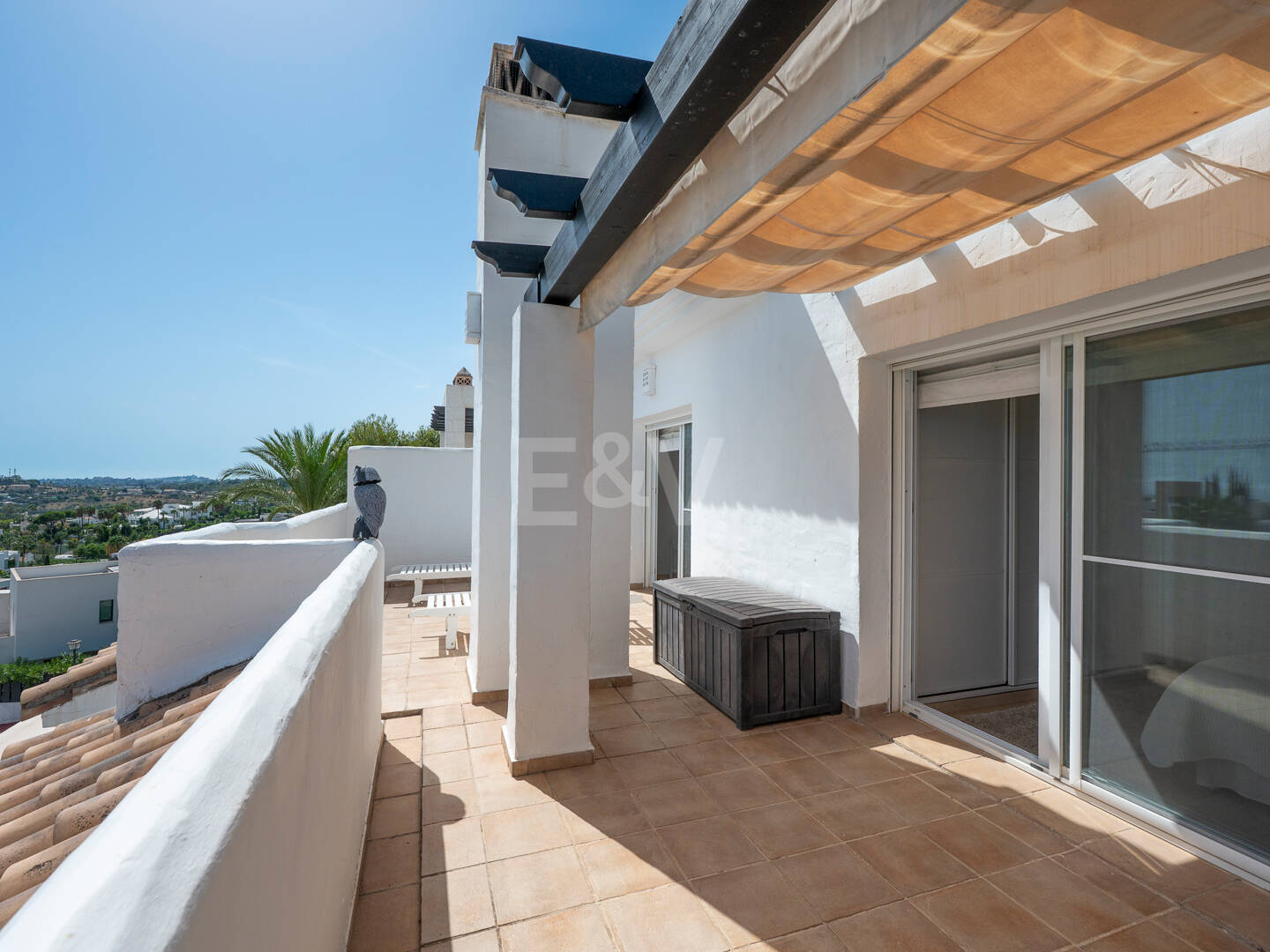 Penthouse Duplex avec vue panoramique imprenable sur la mer en communauté fermée à Nueva Andalucía