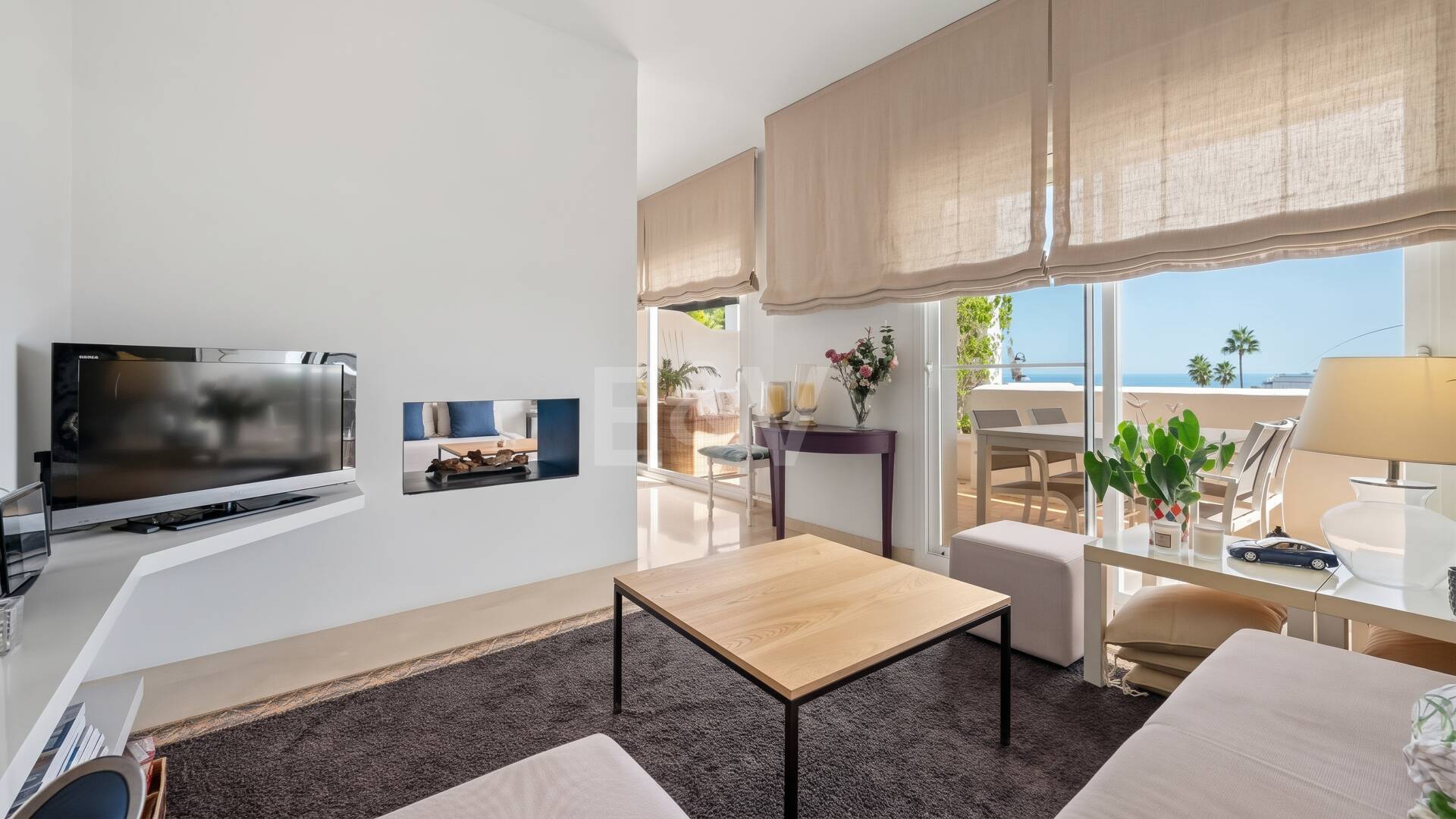 Penthouse Duplex avec vue panoramique imprenable sur la mer en communauté fermée à Nueva Andalucía