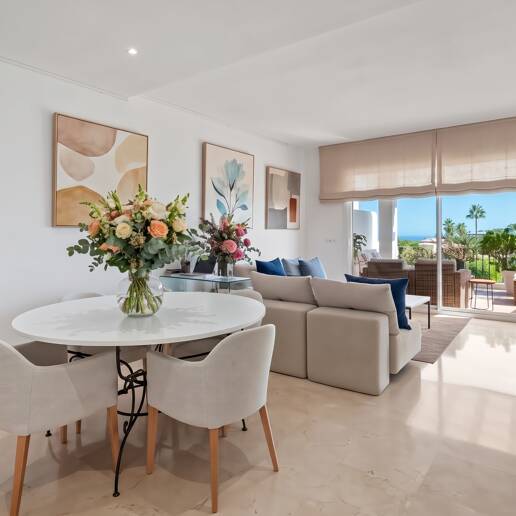 Penthouse Duplex avec vue panoramique imprenable sur la mer en communauté fermée à Nueva Andalucía