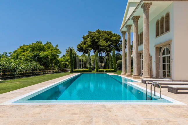 Wyjątkowy Palatial Estate z Grand Interior w Sierra Blanca, Marbella