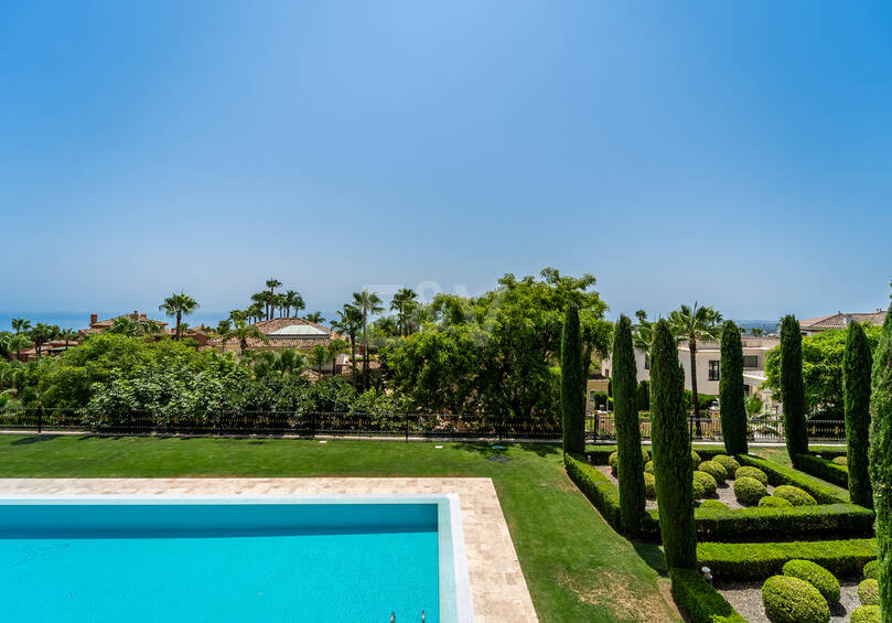 Wyjątkowy Palatial Estate z Grand Interior w Sierra Blanca, Marbella