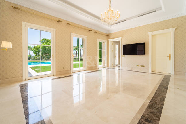 Wyjątkowy Palatial Estate z Grand Interior w Sierra Blanca, Marbella