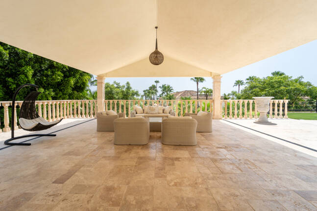 Wyjątkowy Palatial Estate z Grand Interior w Sierra Blanca, Marbella
