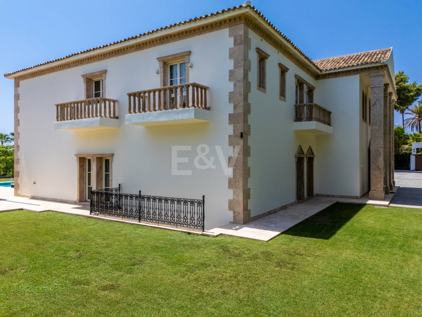 Wyjątkowy Palatial Estate z Grand Interior w Sierra Blanca, Marbella