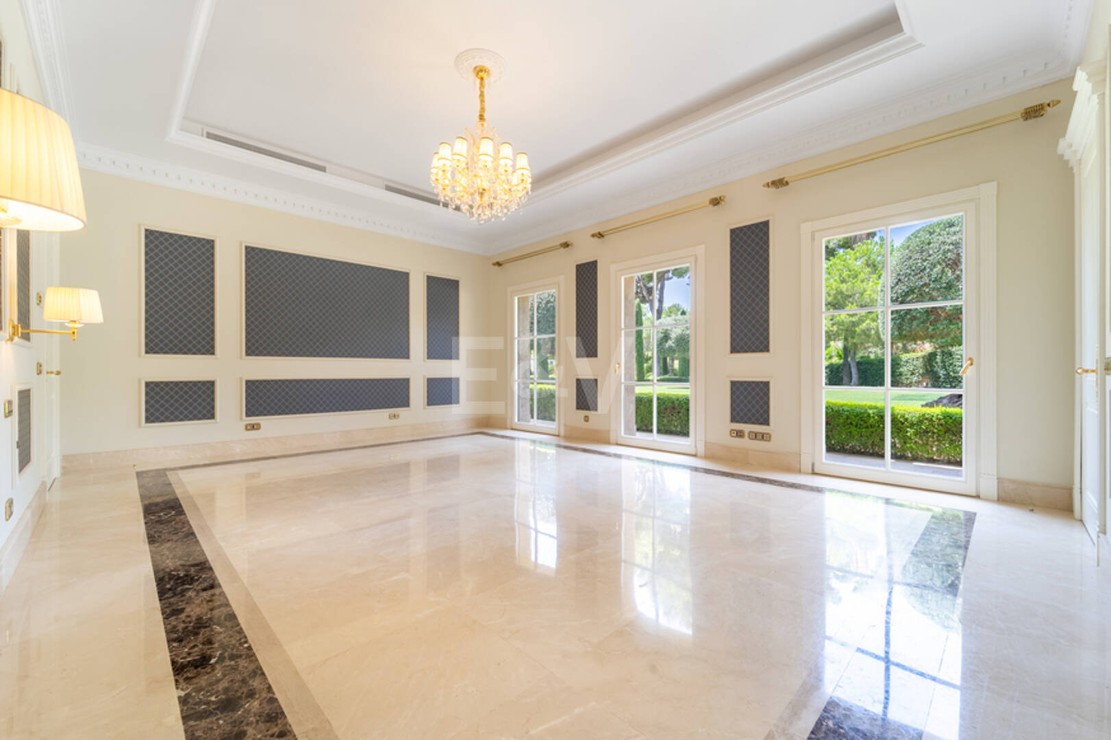 Wyjątkowy Palatial Estate z Grand Interior w Sierra Blanca, Marbella