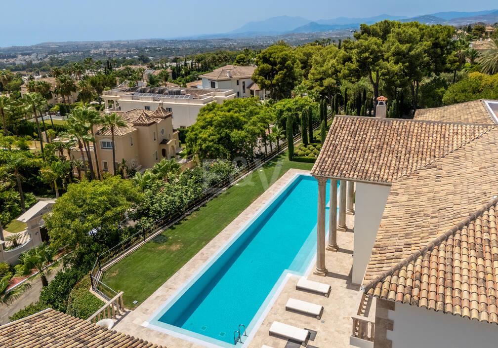 Wyjątkowy Palatial Estate z Grand Interior w Sierra Blanca, Marbella