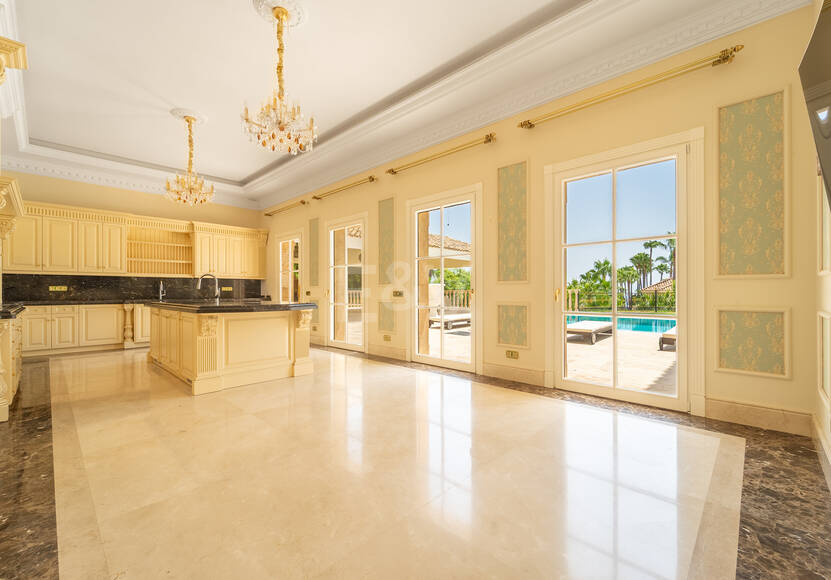 Wyjątkowy Palatial Estate z Grand Interior w Sierra Blanca, Marbella