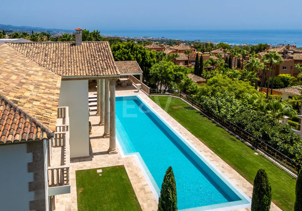Wyjątkowy Palatial Estate z Grand Interior w Sierra Blanca, Marbella
