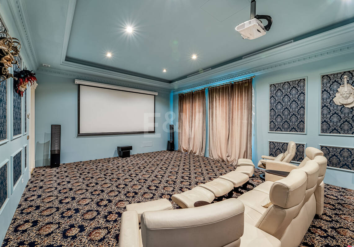 Wyjątkowy Palatial Estate z Grand Interior w Sierra Blanca, Marbella