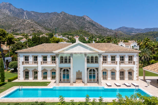 Wyjątkowy Palatial Estate z Grand Interior w Sierra Blanca, Marbella