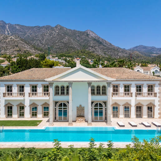 Wyjątkowy Palatial Estate z Grand Interior w Sierra Blanca, Marbella