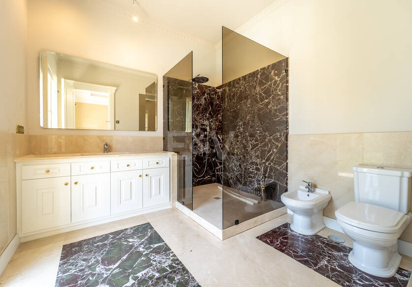 Wyjątkowy Palatial Estate z Grand Interior w Sierra Blanca, Marbella