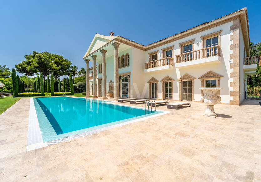 Wyjątkowy Palatial Estate z Grand Interior w Sierra Blanca, Marbella
