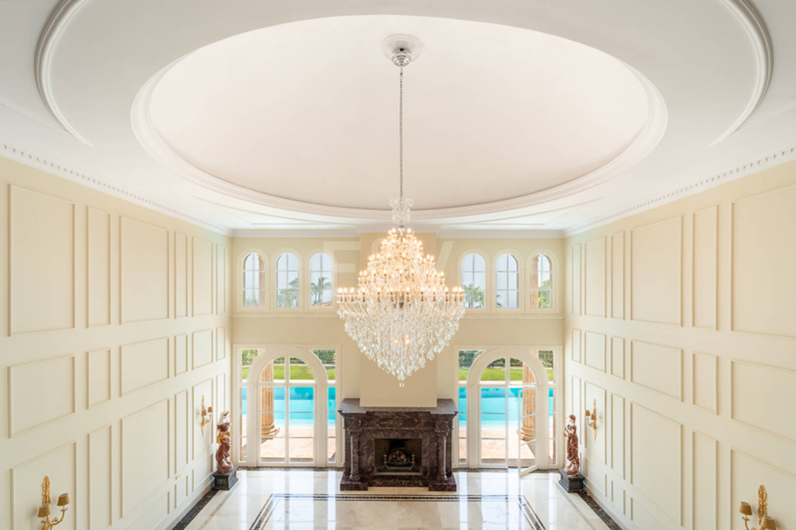 Wyjątkowy Palatial Estate z Grand Interior w Sierra Blanca, Marbella