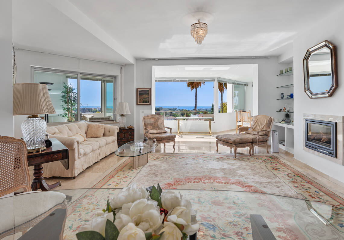 Appartement avec vue sur la mer panoramique à Guadalmina Alta