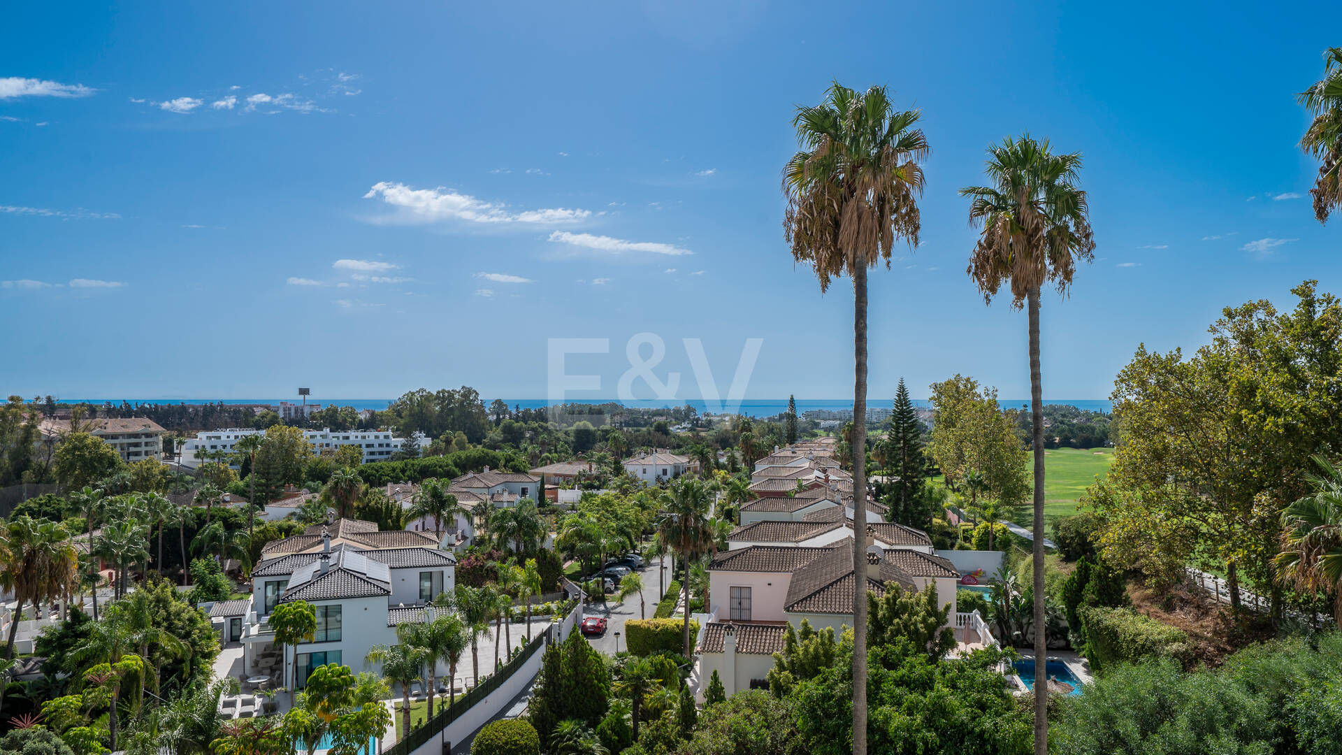 Appartement avec vue sur la mer panoramique à Guadalmina Alta