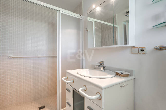 Appartement avec vue sur la mer panoramique à Guadalmina Alta