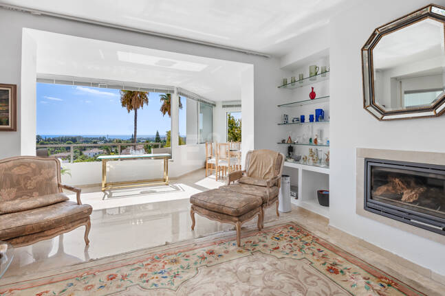 Appartement avec vue sur la mer panoramique à Guadalmina Alta