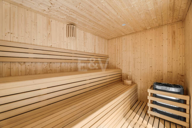Maisonette-Gartenwohnung mit 4 Schlafzimmern & privatem Pool in Benalus
