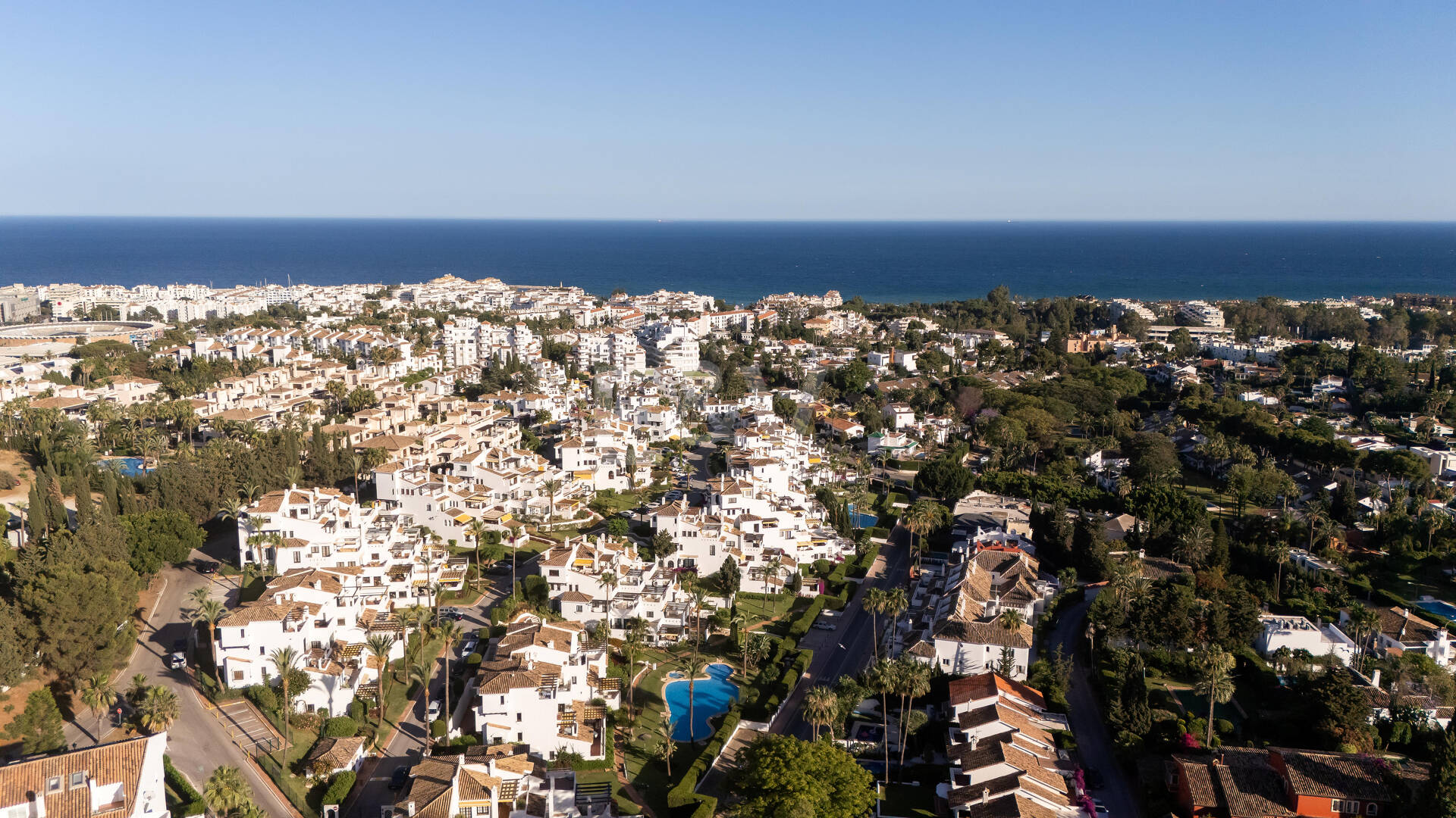 Markplanslägenhet till salu i Nueva Andalucia, Marbella