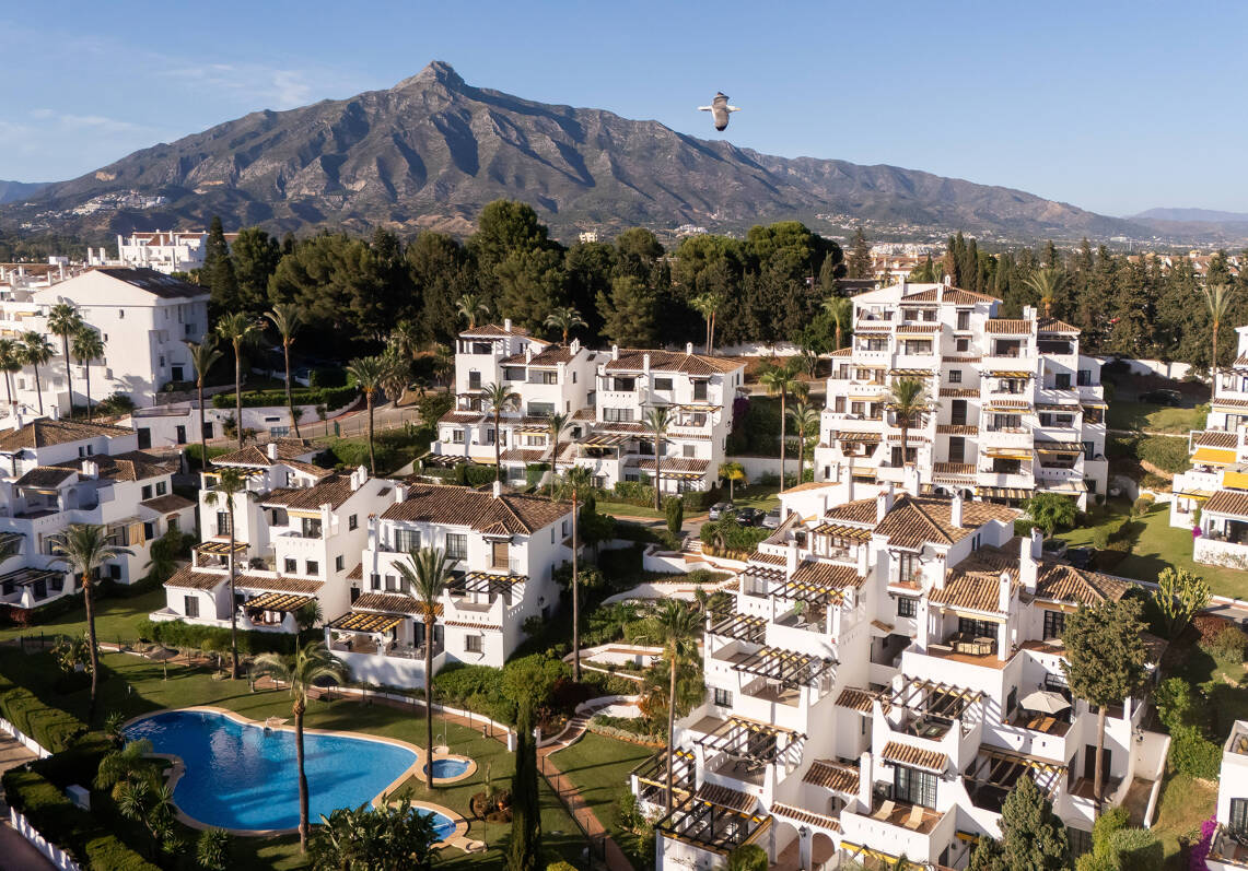 Markplanslägenhet till salu i Nueva Andalucia, Marbella