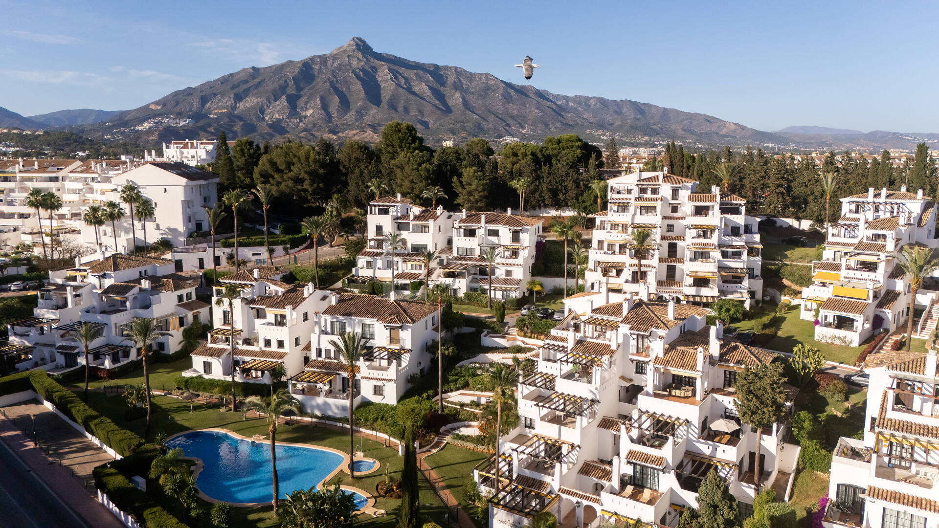 Markplanslägenhet till salu i Nueva Andalucia, Marbella