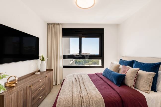 Penthouse de luxe de style contemporain avec vue panoramique sur la mer à Nueva Andalucía