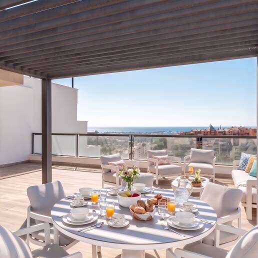Penthouse de luxe de style contemporain avec vue panoramique sur la mer à Nueva Andalucía